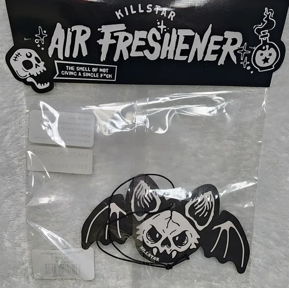 Killstar Fledermaus Vampire Bat Air Freshener - Picture 2 of 4